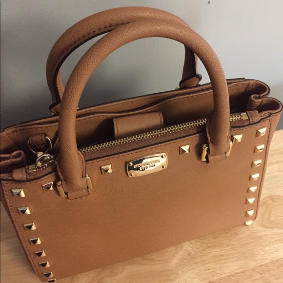 SOLD - Picture 2 of 6